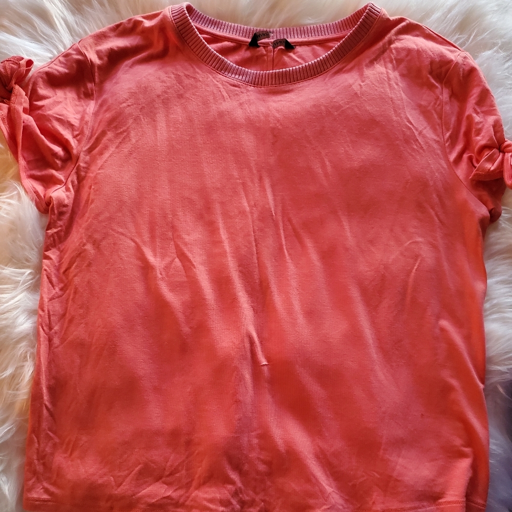 Marciano Crop Top (Coral Peach)